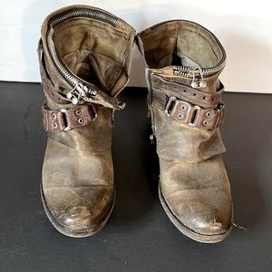 AS98 Leather Ankle Boots,